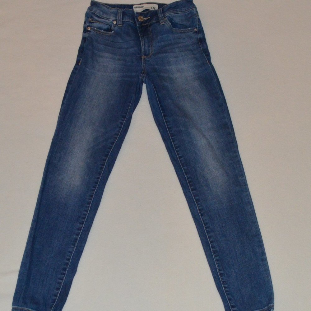 Garage Size 1 Skinny Jeans Whiskered Distressed